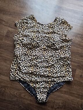 torrid Leopard Print One-Piece Swimsuit - Black, Tan Torrid Size 4